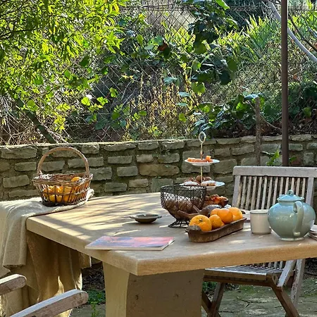 Rez De Jardin Au Calme Dans Le Parc Des Calanques Feriehus *