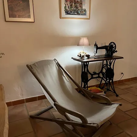 Rez De Jardin Au Calme Dans Le Parc Des Calanques La Ciotat