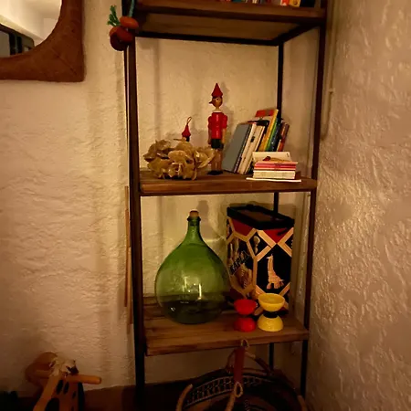 Rez De Jardin Au Calme Dans Le Parc Des Calanques Hébergement de vacances La Ciotat