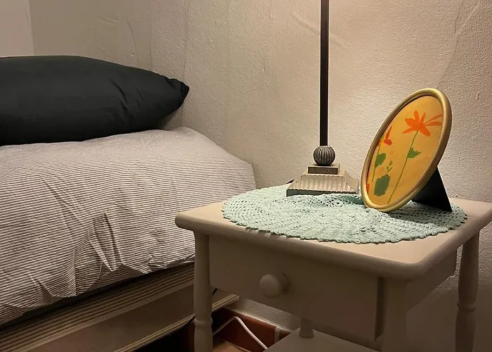 Rez De Jardin Au Calme Dans Le Parc Des Calanques *