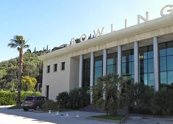 Dom wakacyjny Rez De Jardin Au Calme Dans Le Parc Des Calanques